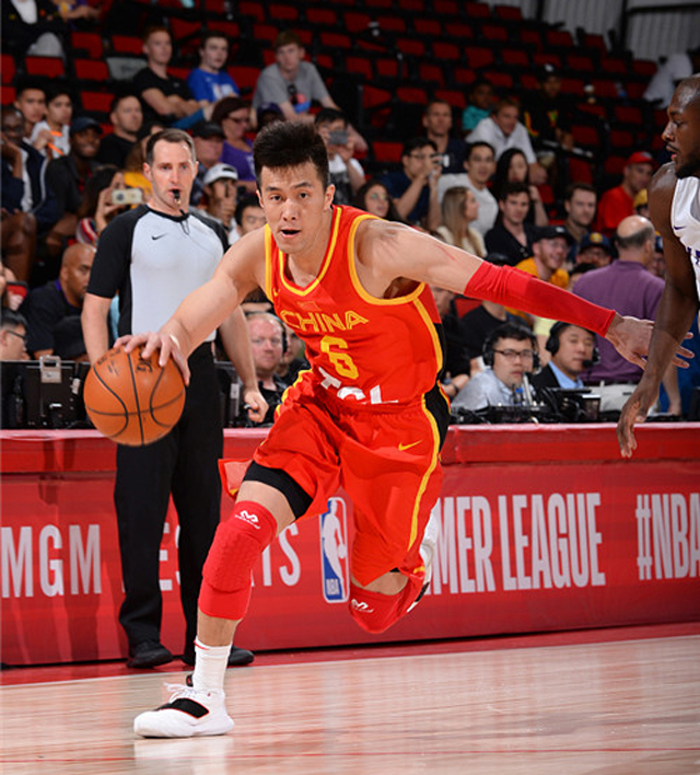 郭艾伦NBA夏季联赛集锦：对阵国王砍下20分5助攻