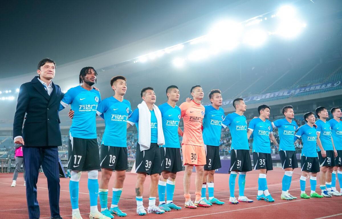 难怪这么拼！大连英博赛前开出300万赢球奖金，北京国