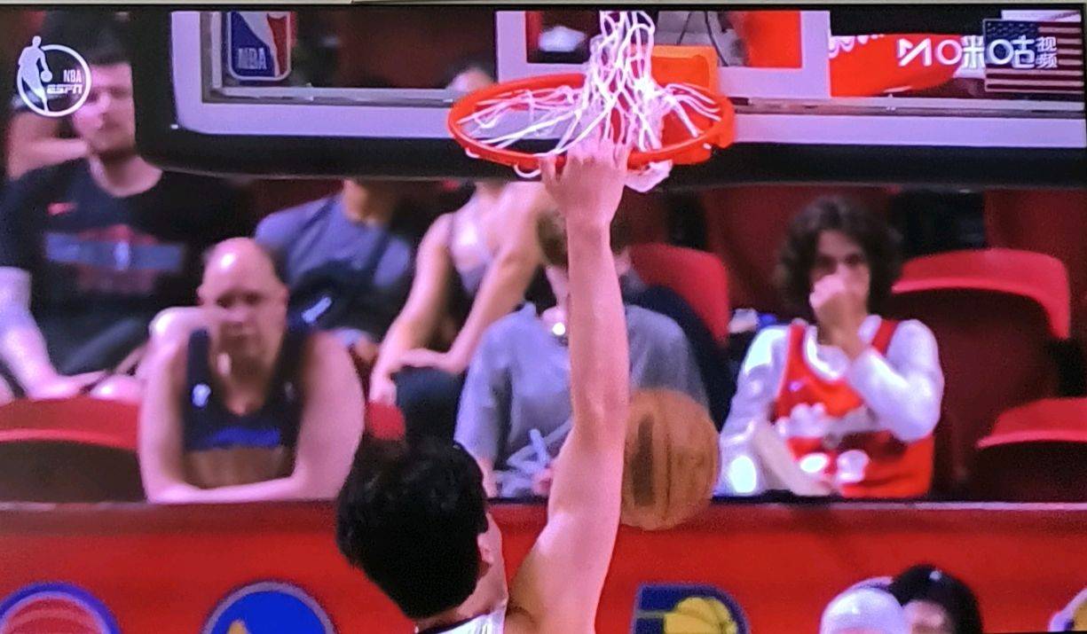 NBA夏联-杨瀚森10+5+5失误开拓者负灰熊的简单介绍
